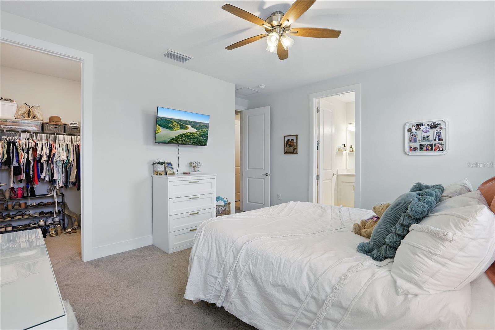 Image 18 of 36 For 1462 Brookdale Court