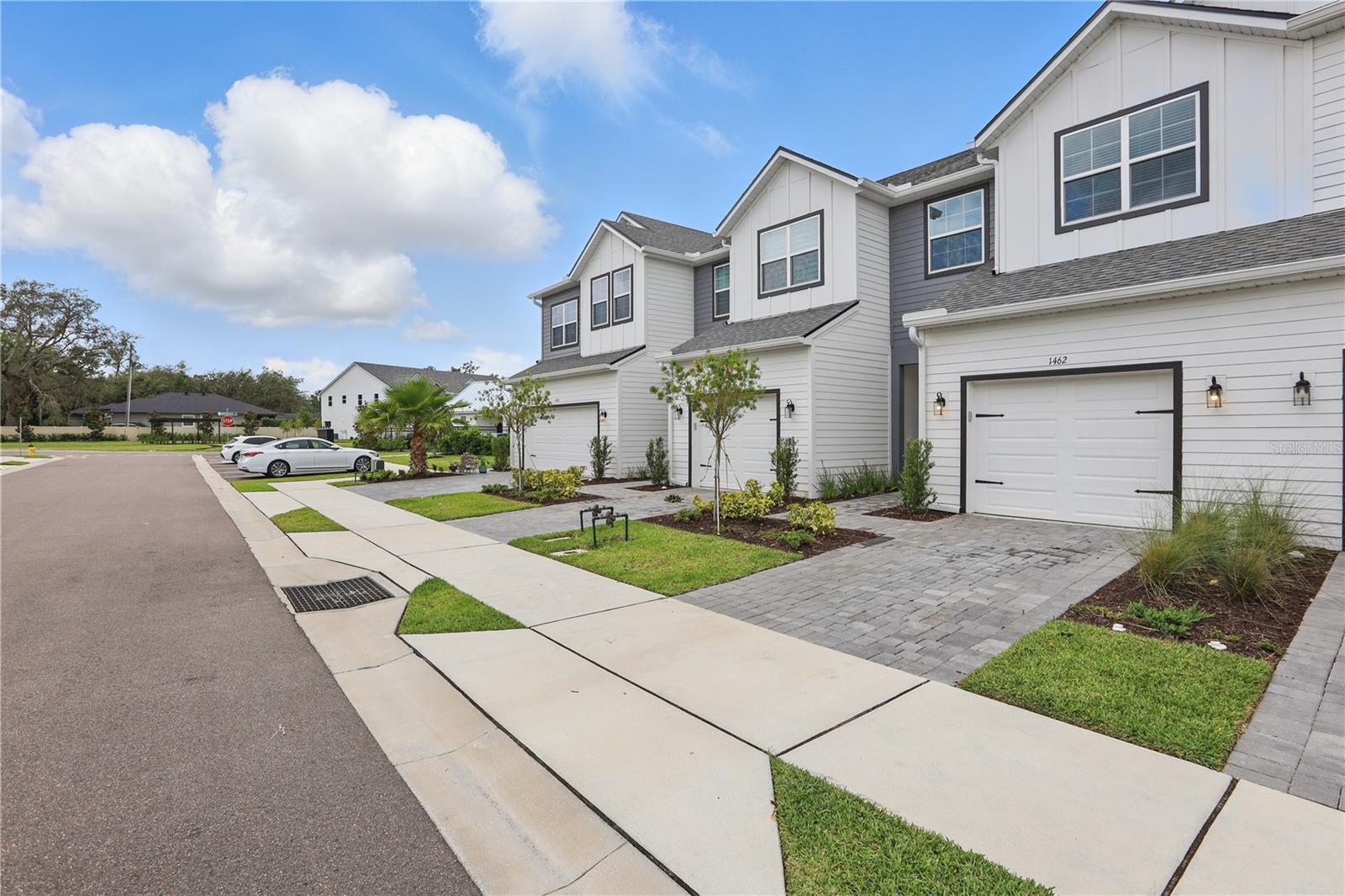 Image 28 of 36 For 1462 Brookdale Court