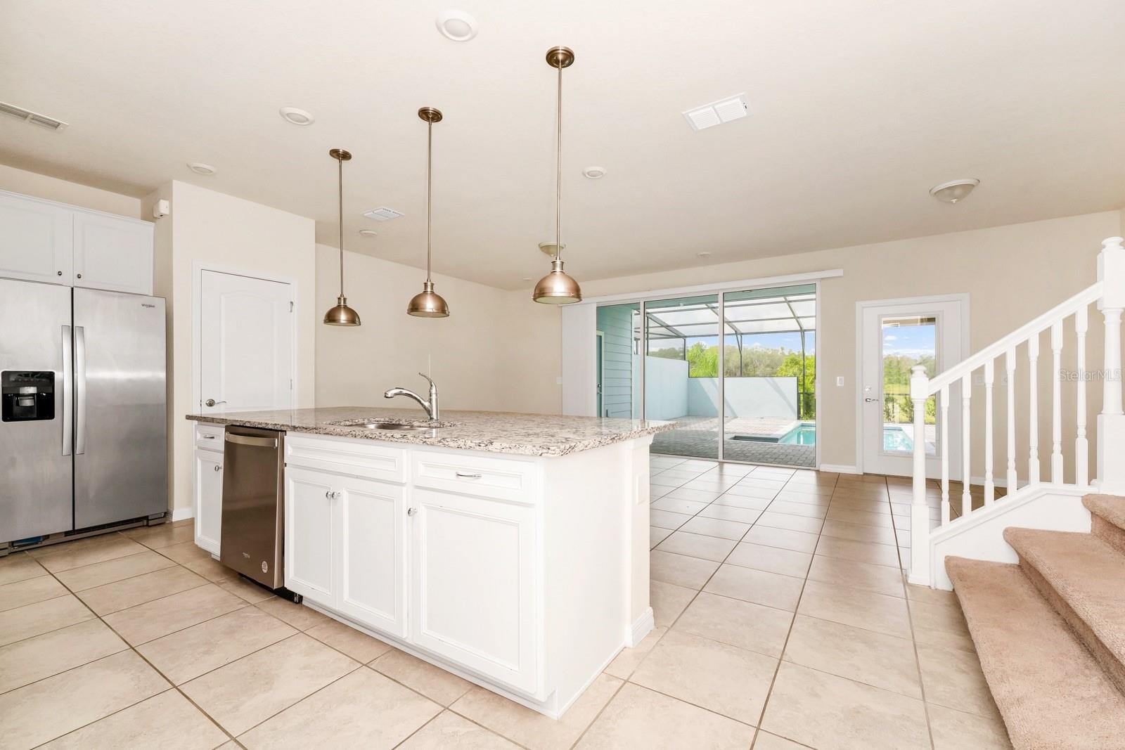 Image 7 of 40 For 7513 Oak Spring Lane