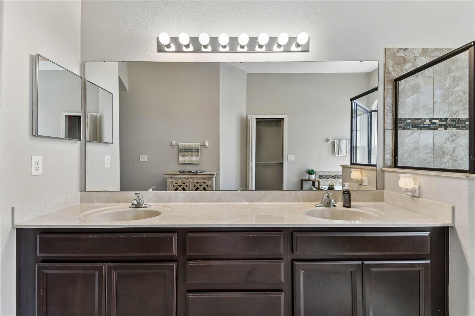 Image 37 of 80 For 146 Bridger Trail Court