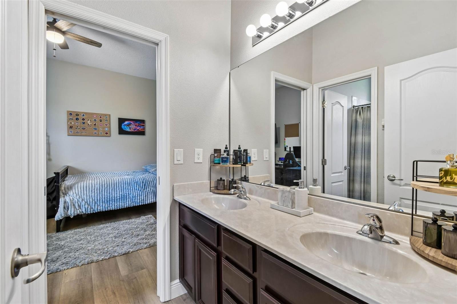 Image 51 of 80 For 146 Bridger Trail Court