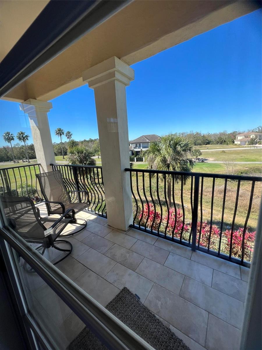 Image 12 of 34 For 1172 Castle Pines Ct