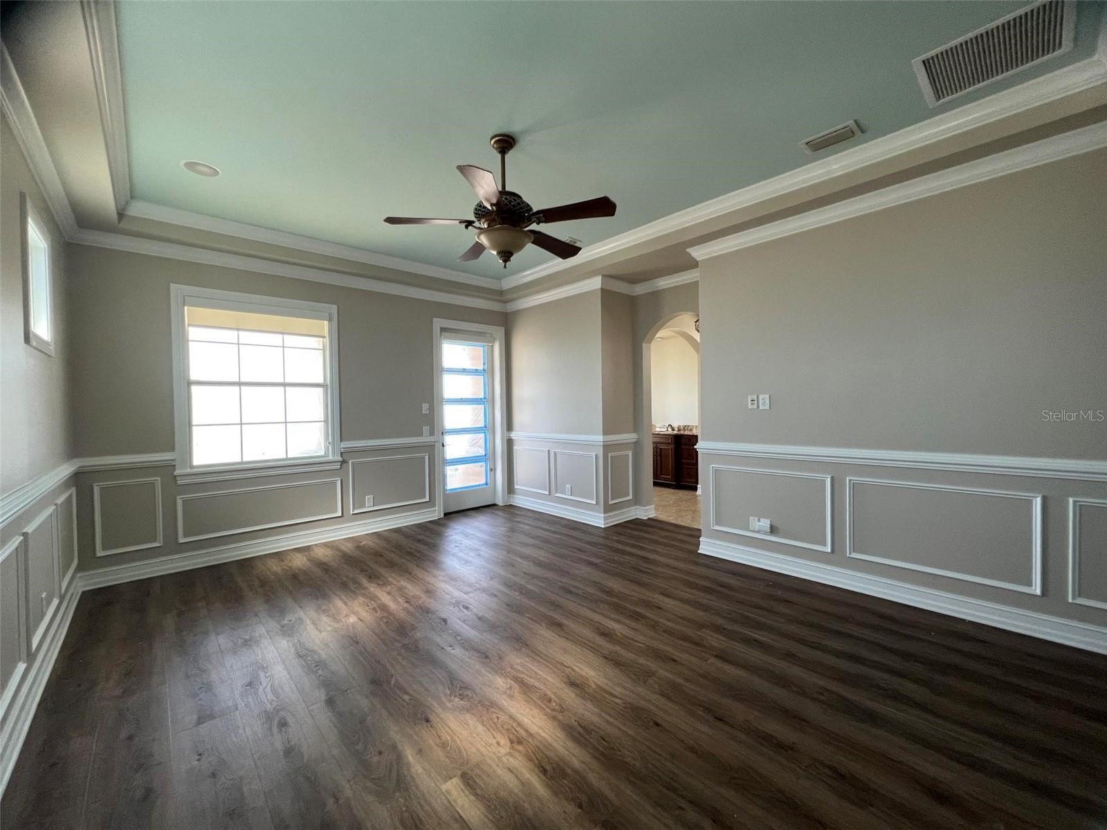 Image 14 of 34 For 1172 Castle Pines Ct