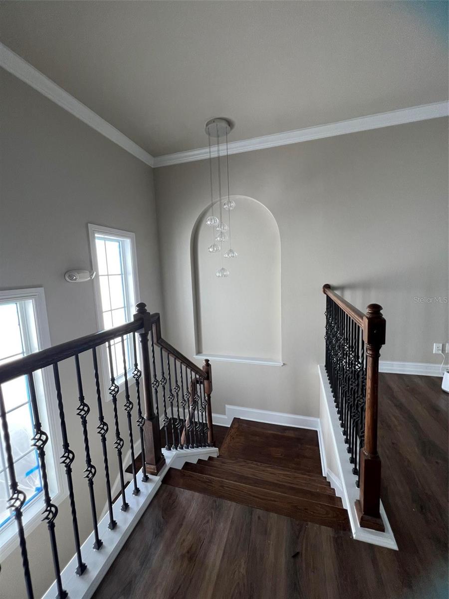 Image 15 of 34 For 1172 Castle Pines Ct