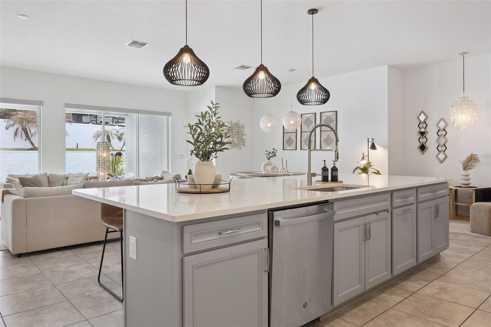 Image 13 of 60 For 15432 Gilligan Court