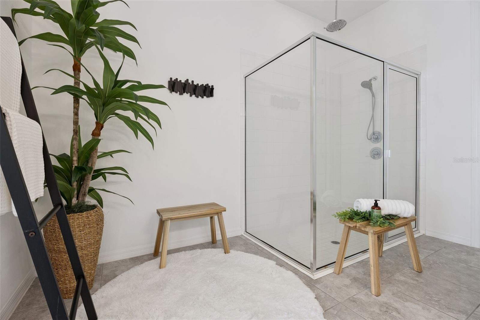 Image 41 of 60 For 15432 Gilligan Court