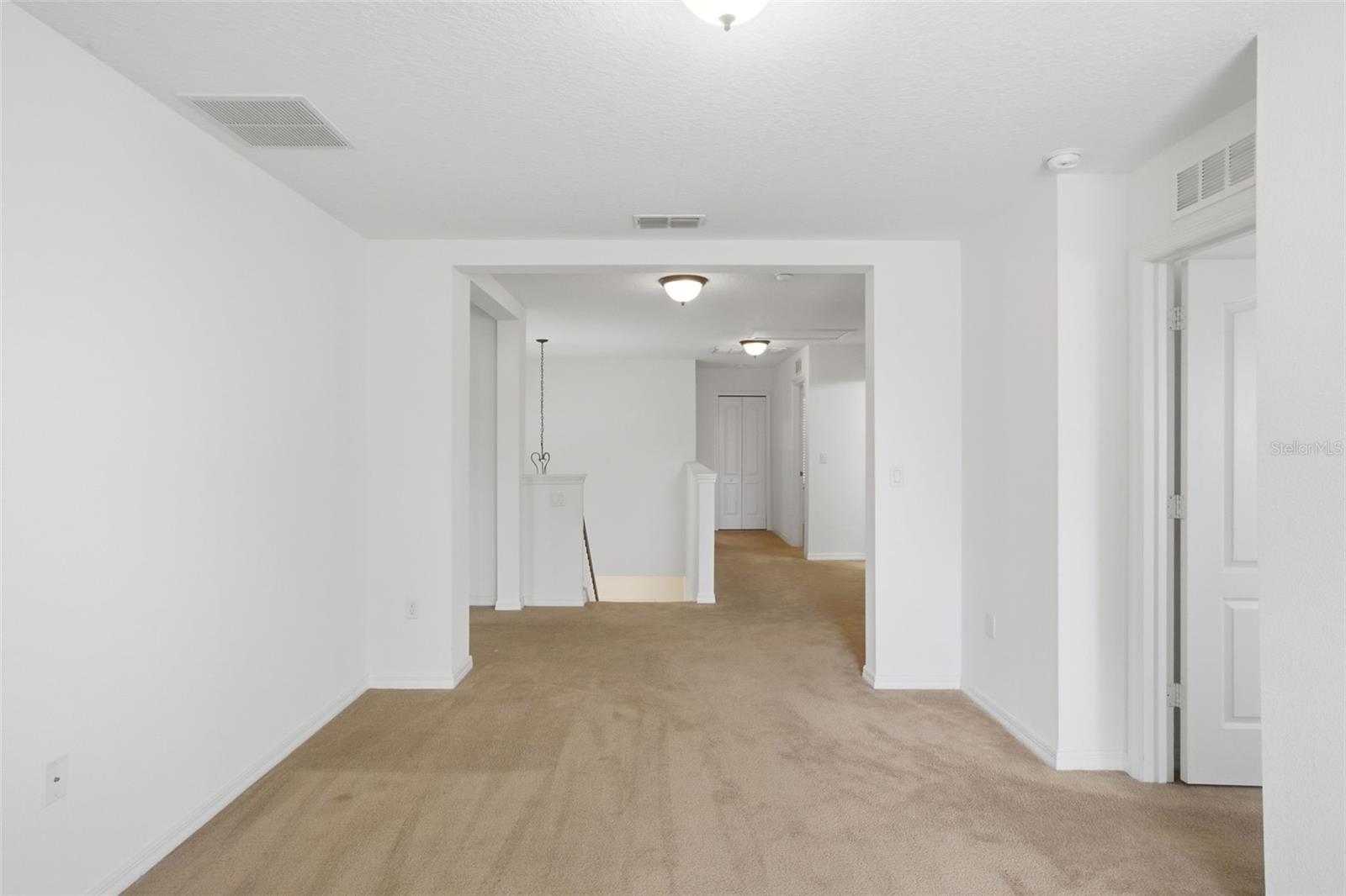 Image 13 of 29 For 3721 Maidencain Street