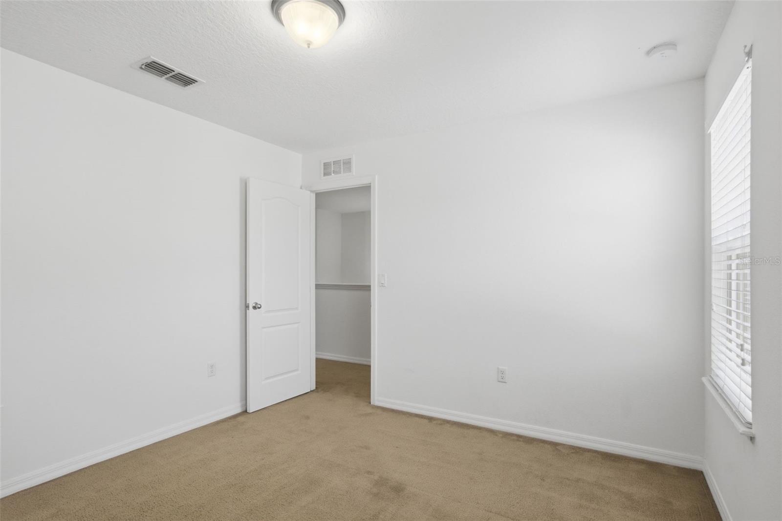 Image 18 of 29 For 3721 Maidencain Street