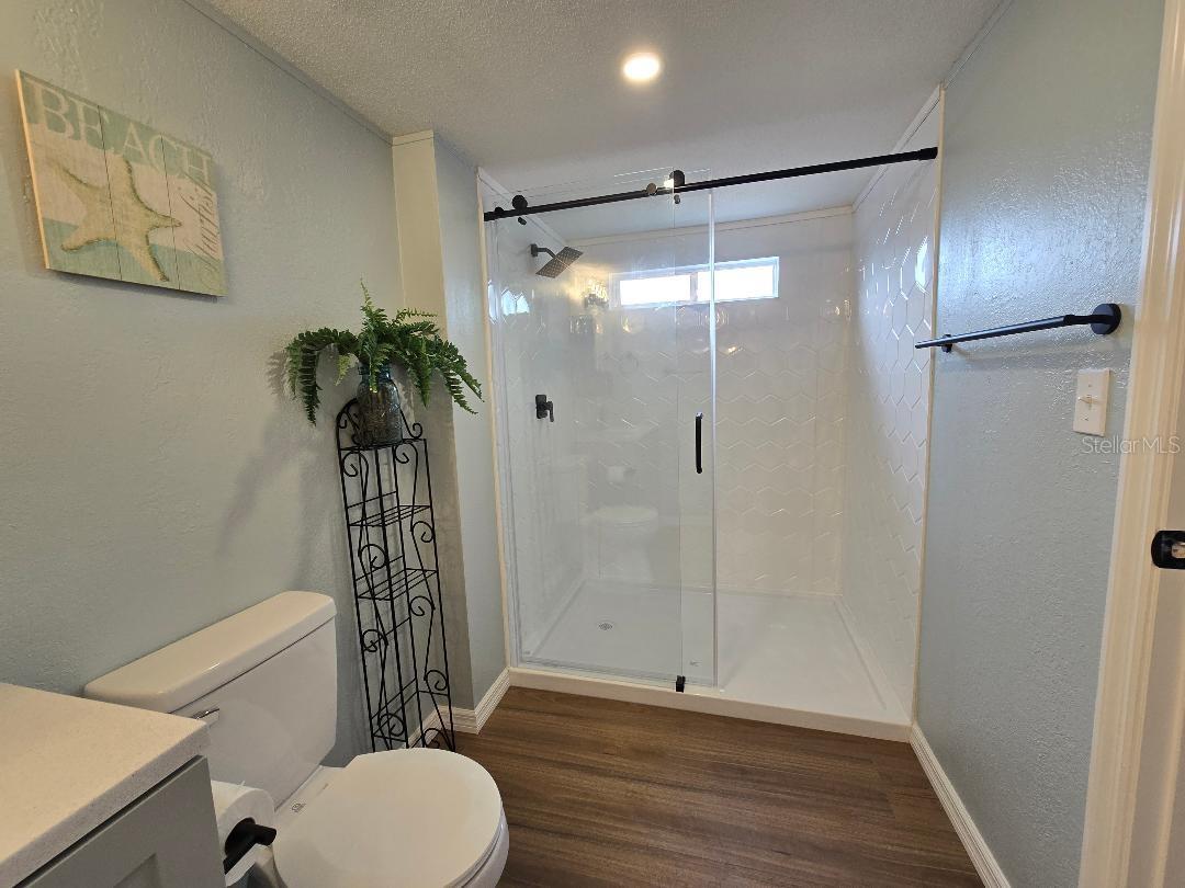 Image 15 of 28 For 8341 Highpoint Boulevard