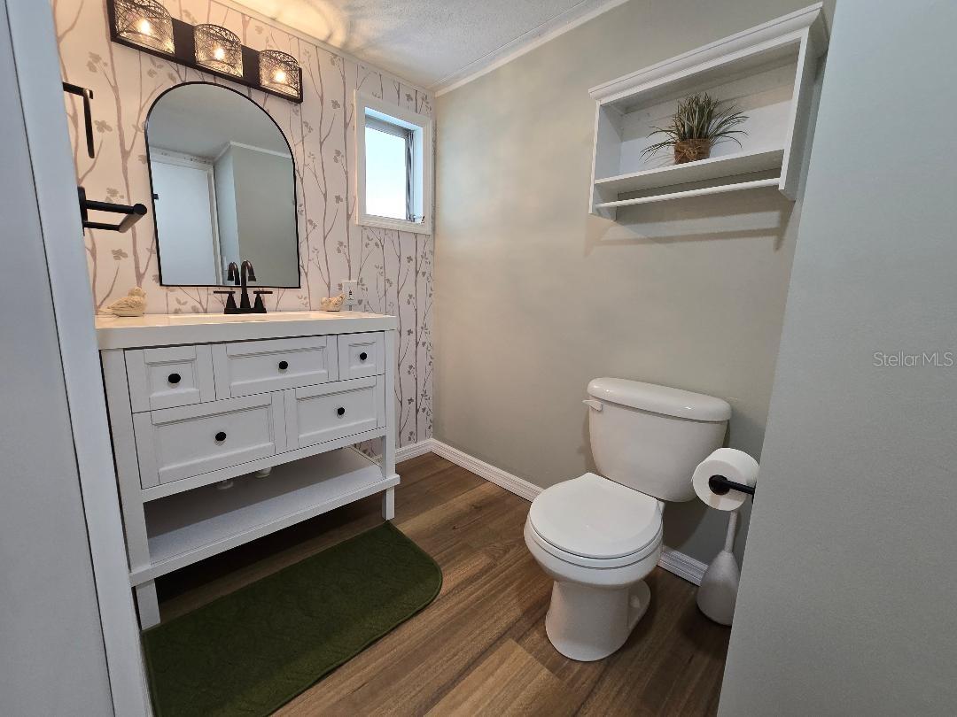 Image 20 of 28 For 8341 Highpoint Boulevard