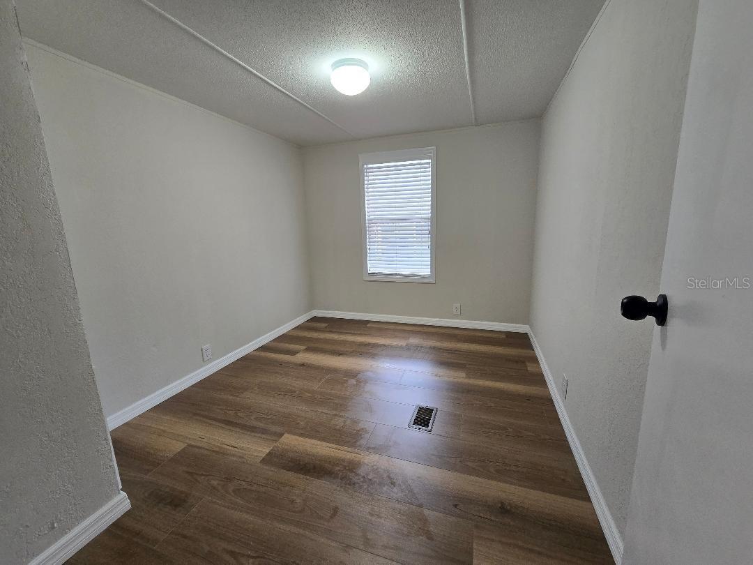 Image 23 of 28 For 8341 Highpoint Boulevard