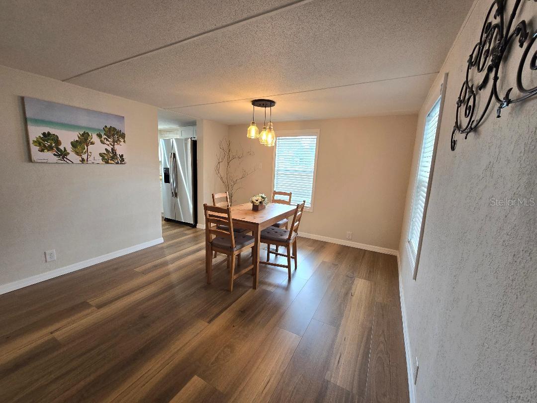 Image 27 of 28 For 8341 Highpoint Boulevard