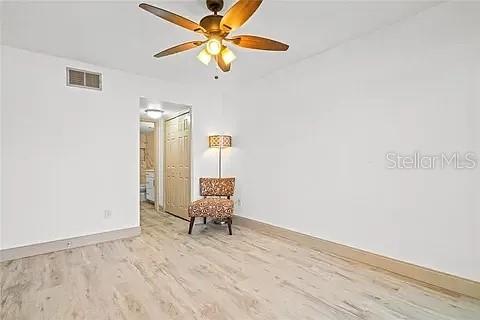 Image 13 of 17 For 25107 Northlake Drive 25107