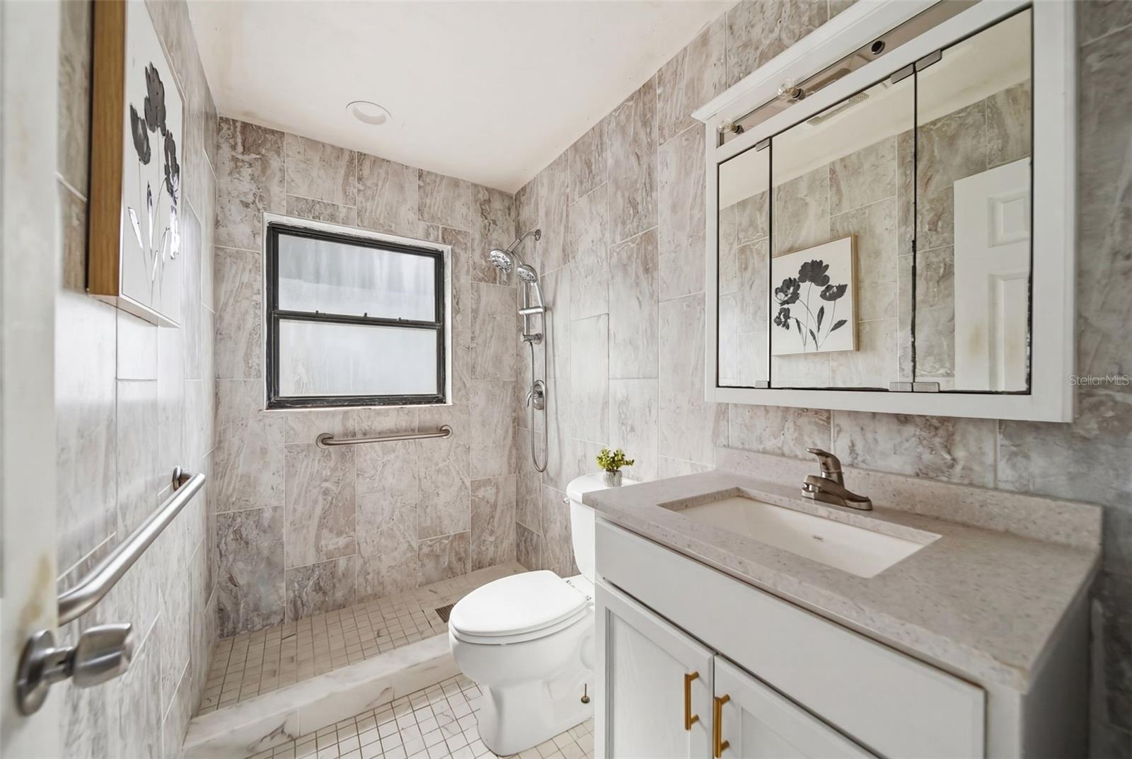 Image 13 of 16 For 3116 Bon Air Drive