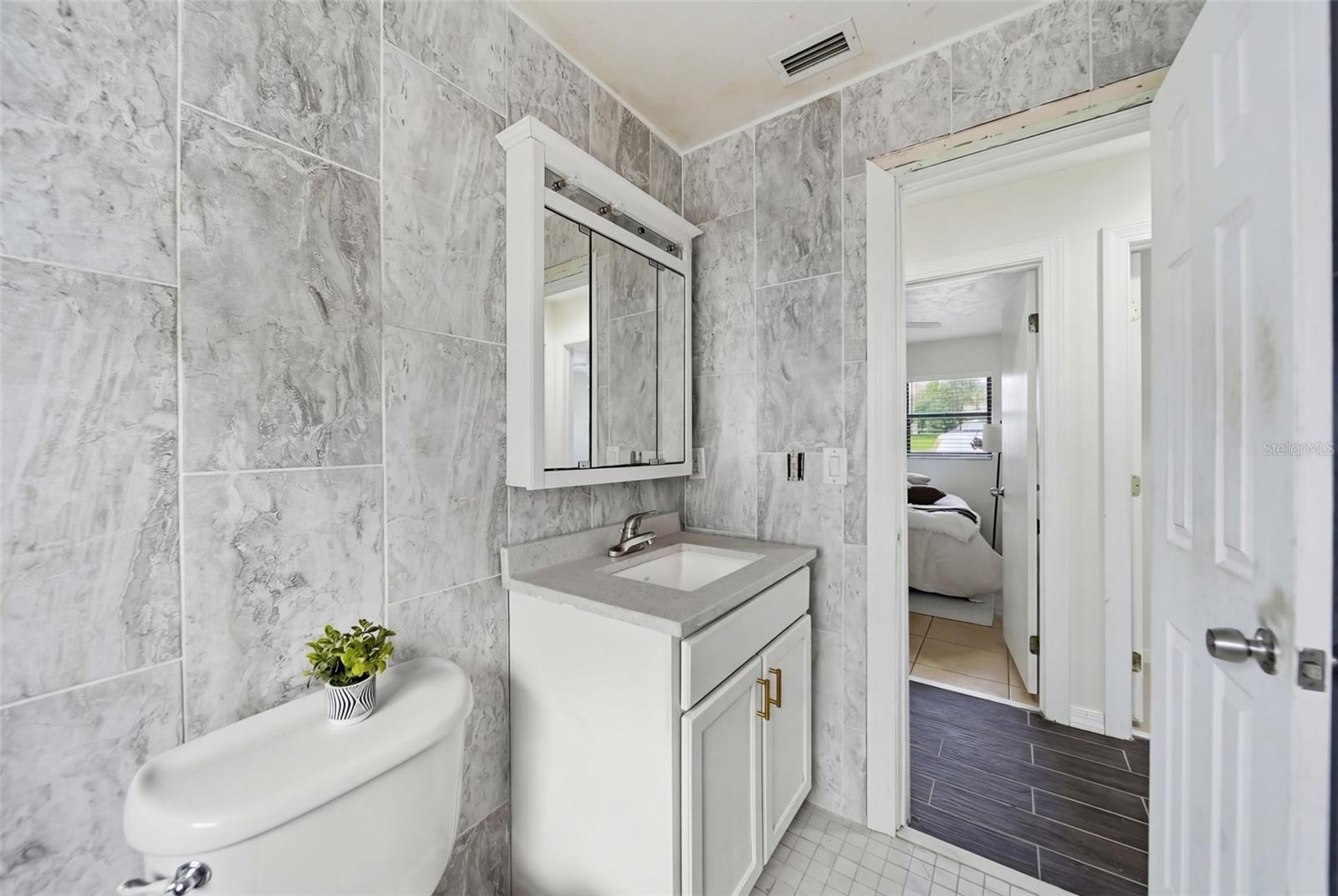 Image 14 of 16 For 3116 Bon Air Drive