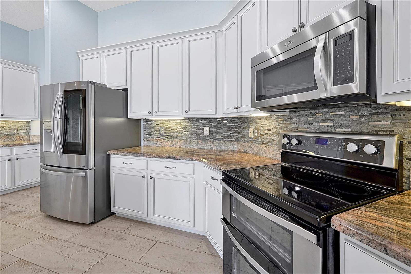 Image 12 of 56 For 231 Lakay Place