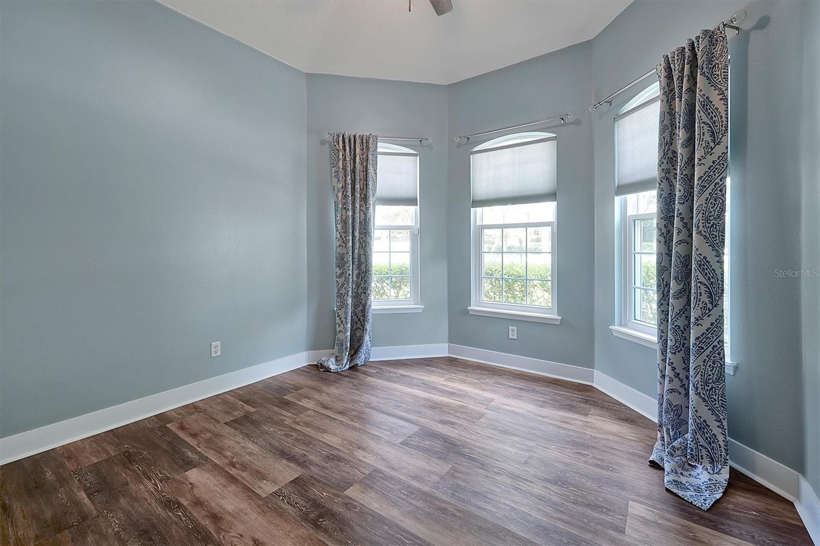 Image 35 of 56 For 231 Lakay Place