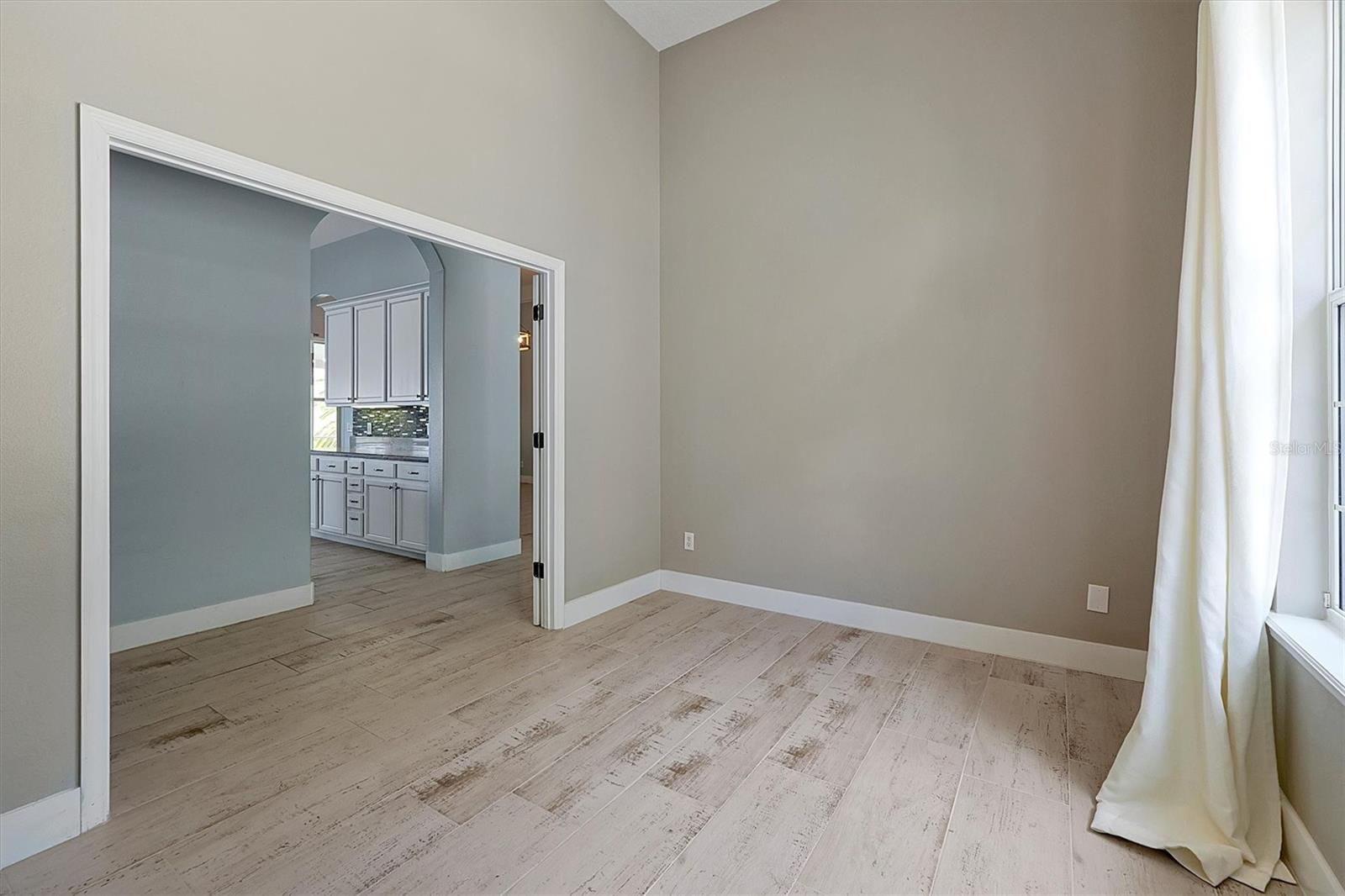 Image 43 of 56 For 231 Lakay Place