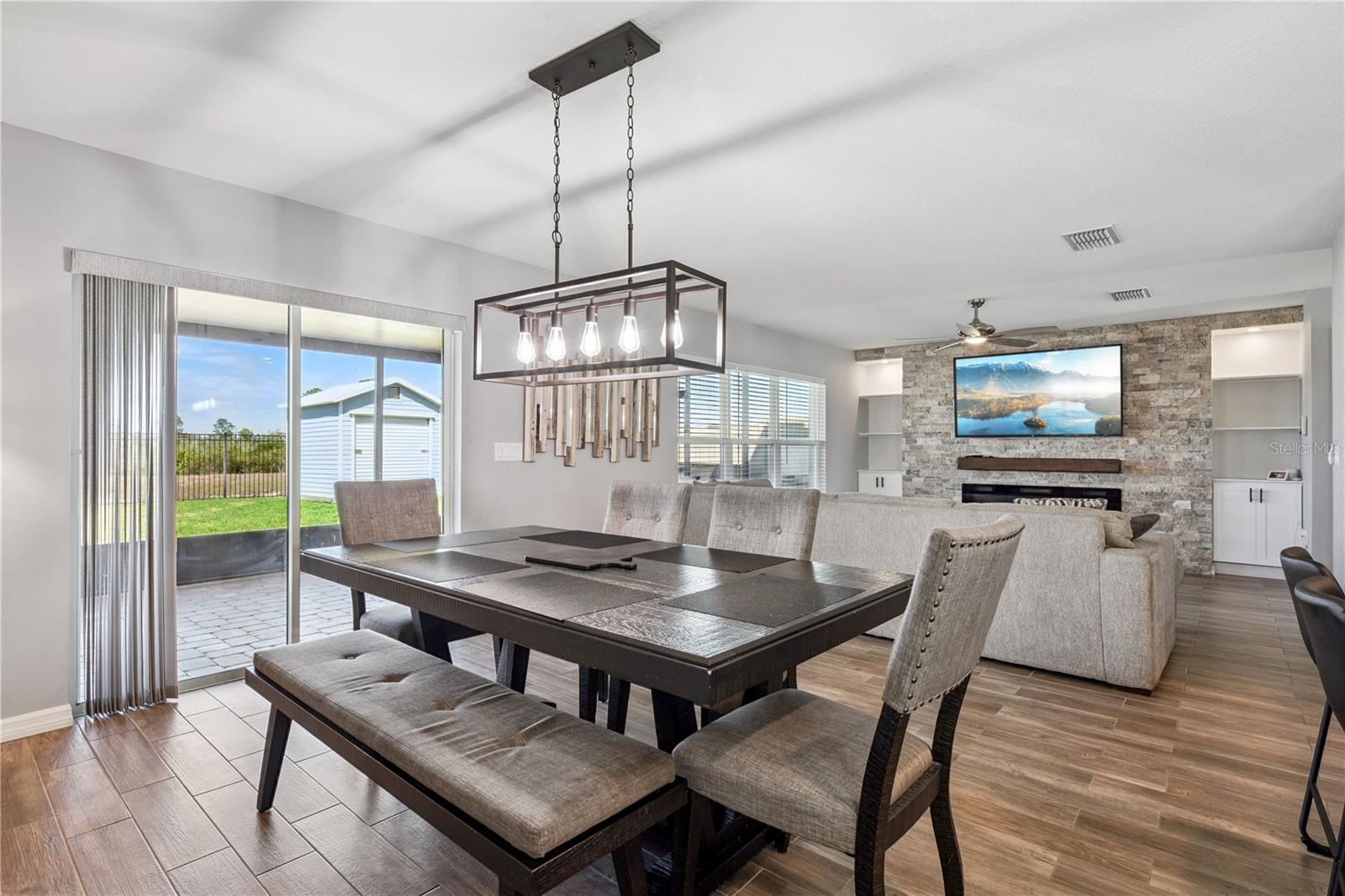 Image 11 of 33 For 606 Preserve Pointe Boulevard