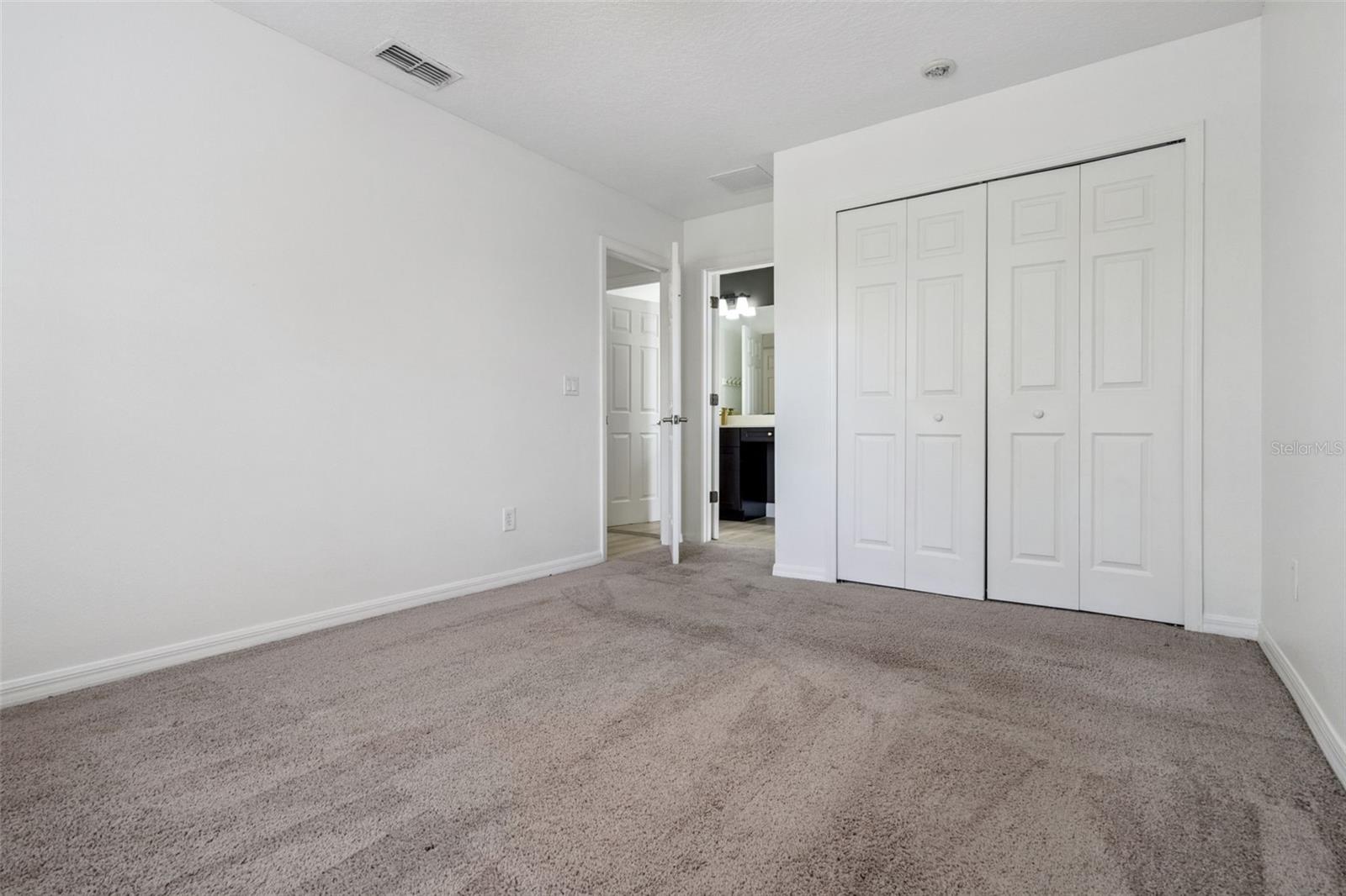 Image 38 of 91 For 14255 Sonco Avenue