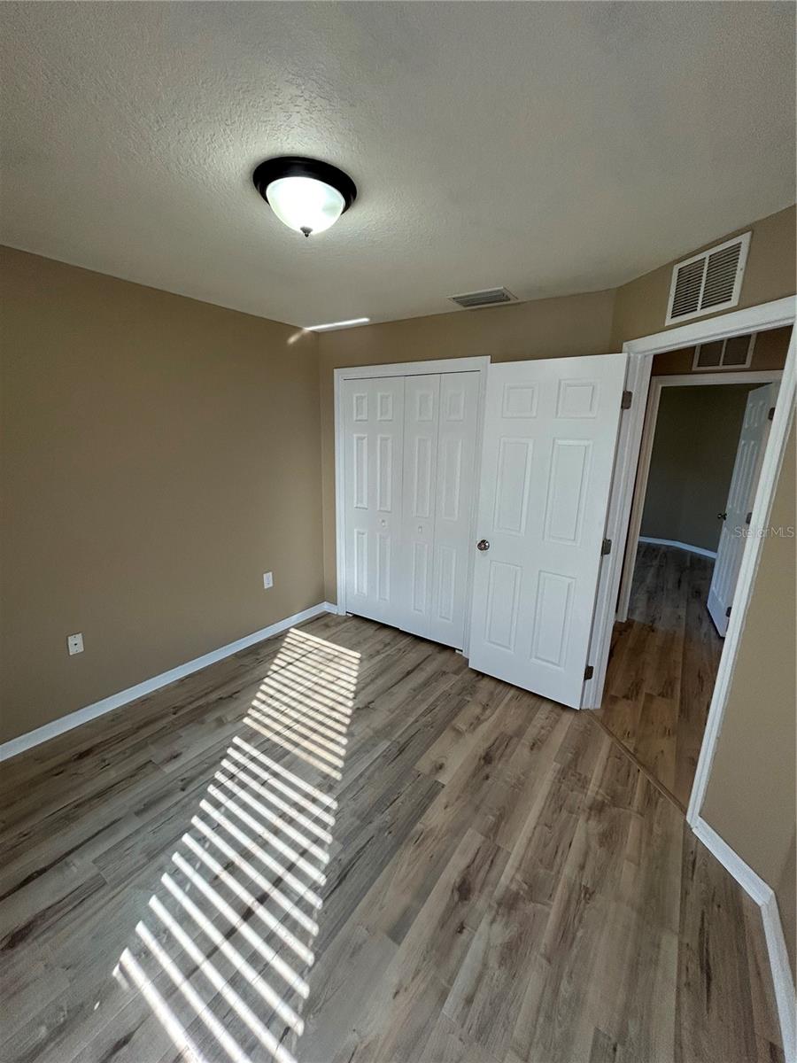 Image 13 of 25 For 11543 Tangle Creek Boulevard