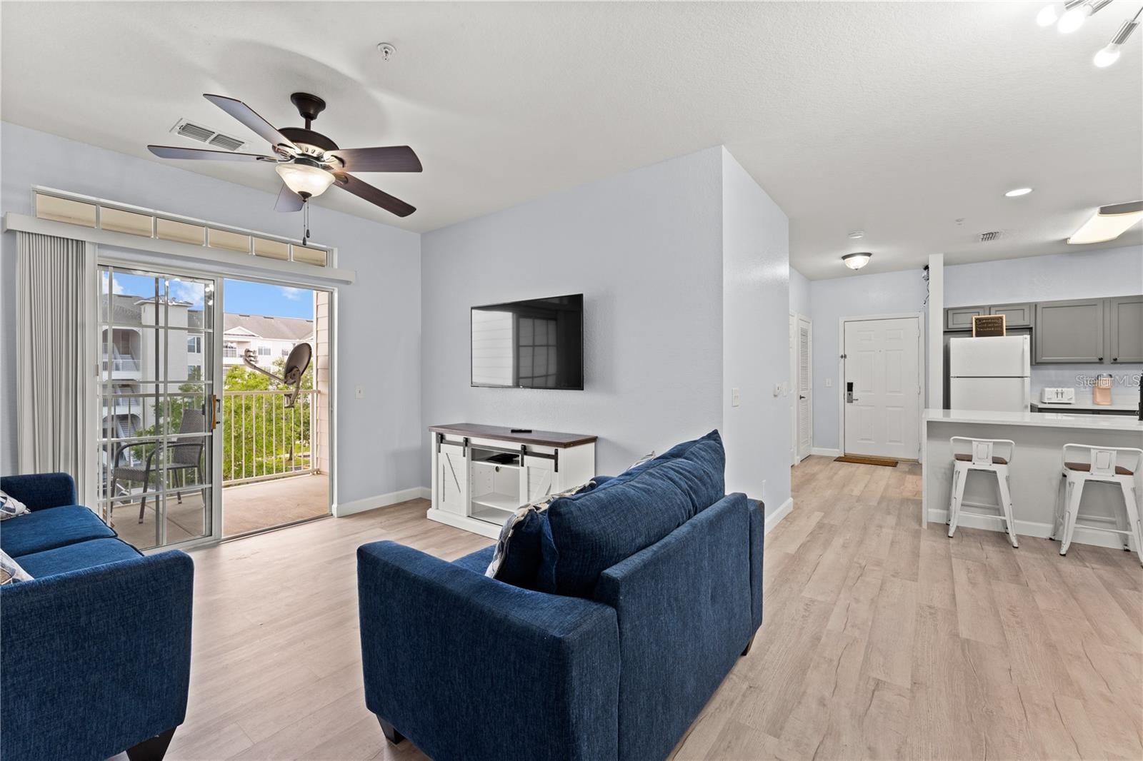 Image 38 of 41 For 3175 Feltrim Place 305