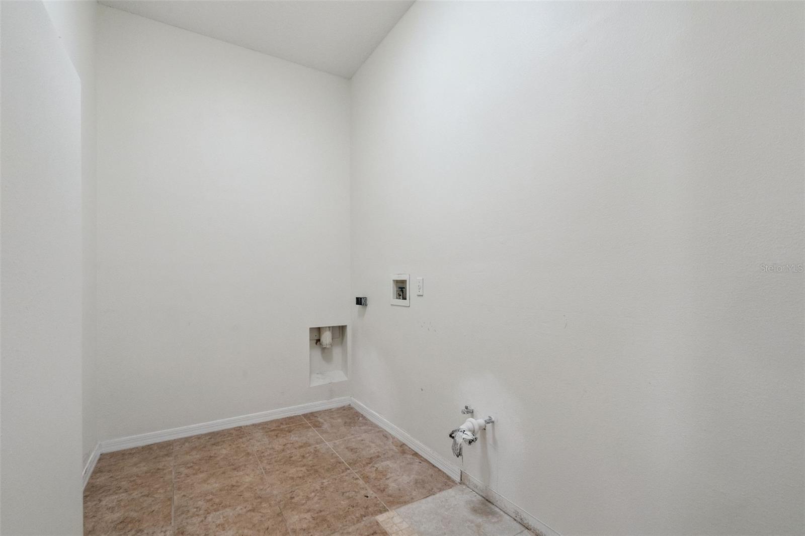 Image 47 of 82 For 2541 Teton Stone Run