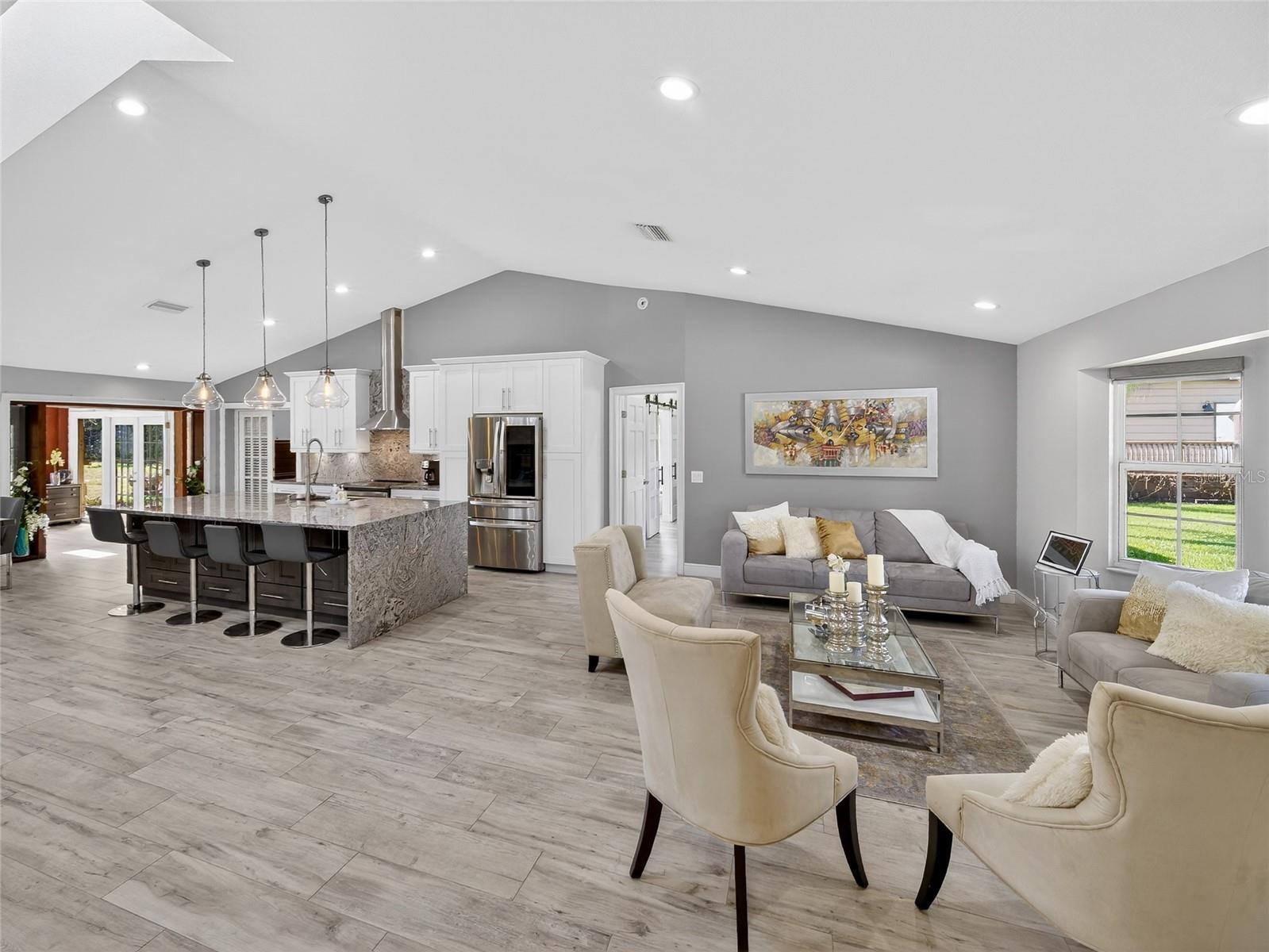 Image 19 of 100 For 1184 Laura Street