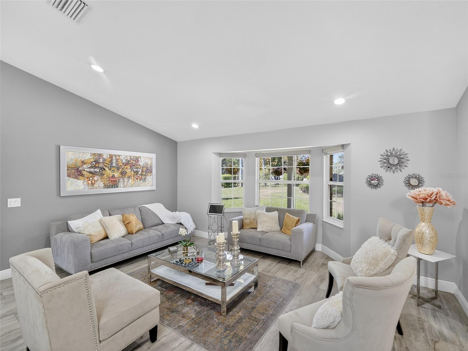 Image 21 of 100 For 1184 Laura Street