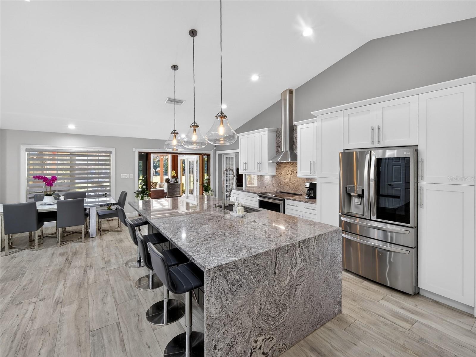 Image 26 of 100 For 1184 Laura Street