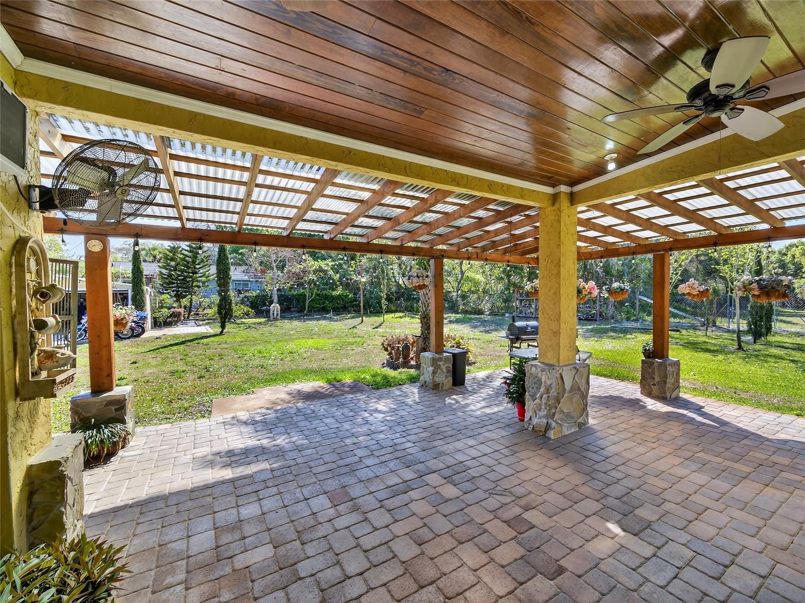 Image 47 of 100 For 1184 Laura Street