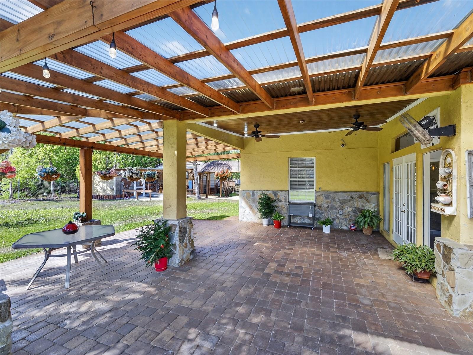 Image 48 of 100 For 1184 Laura Street