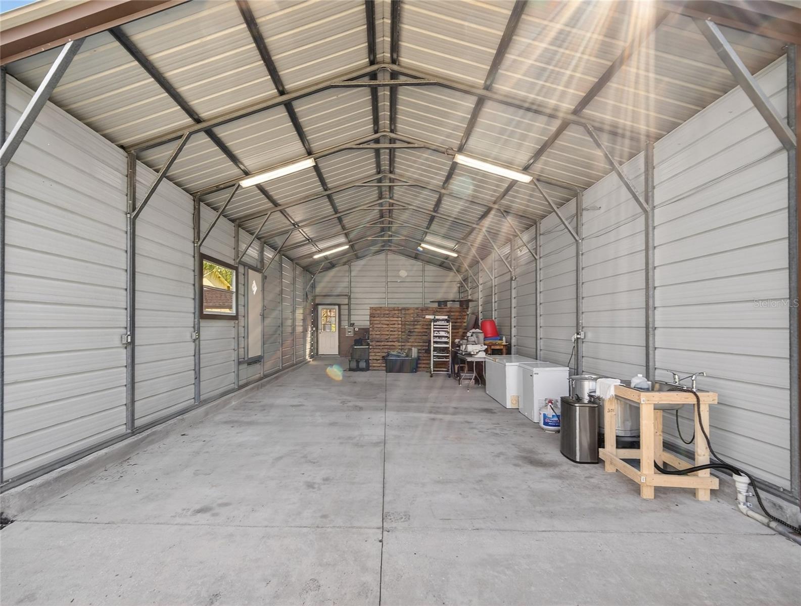 Image 93 of 100 For 1184 Laura Street