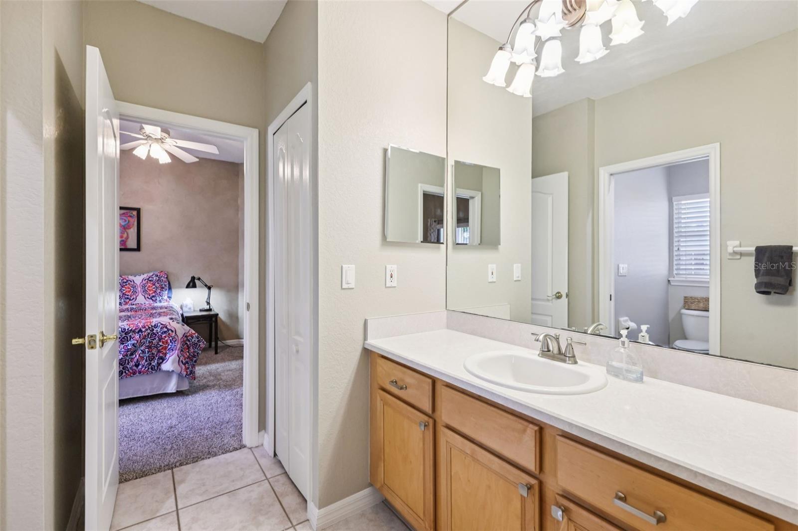 Image 35 of 73 For 20421 Netherland Street