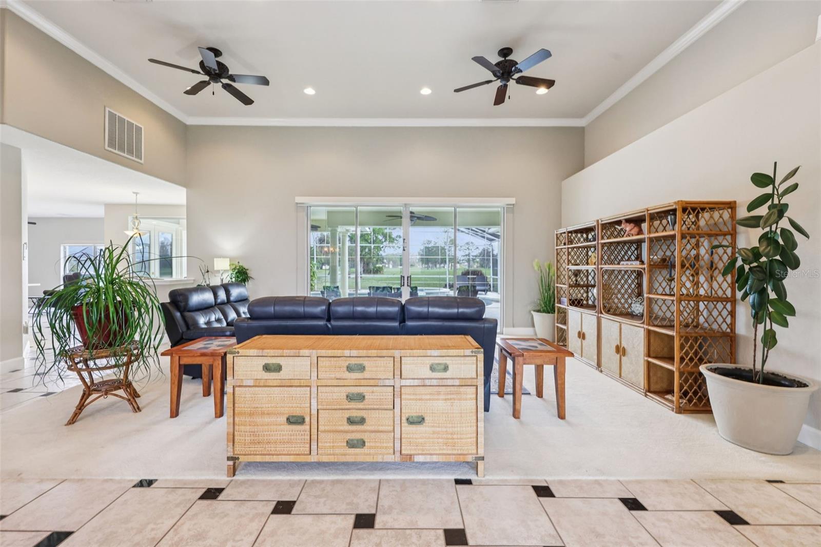 Image 7 of 73 For 20421 Netherland Street