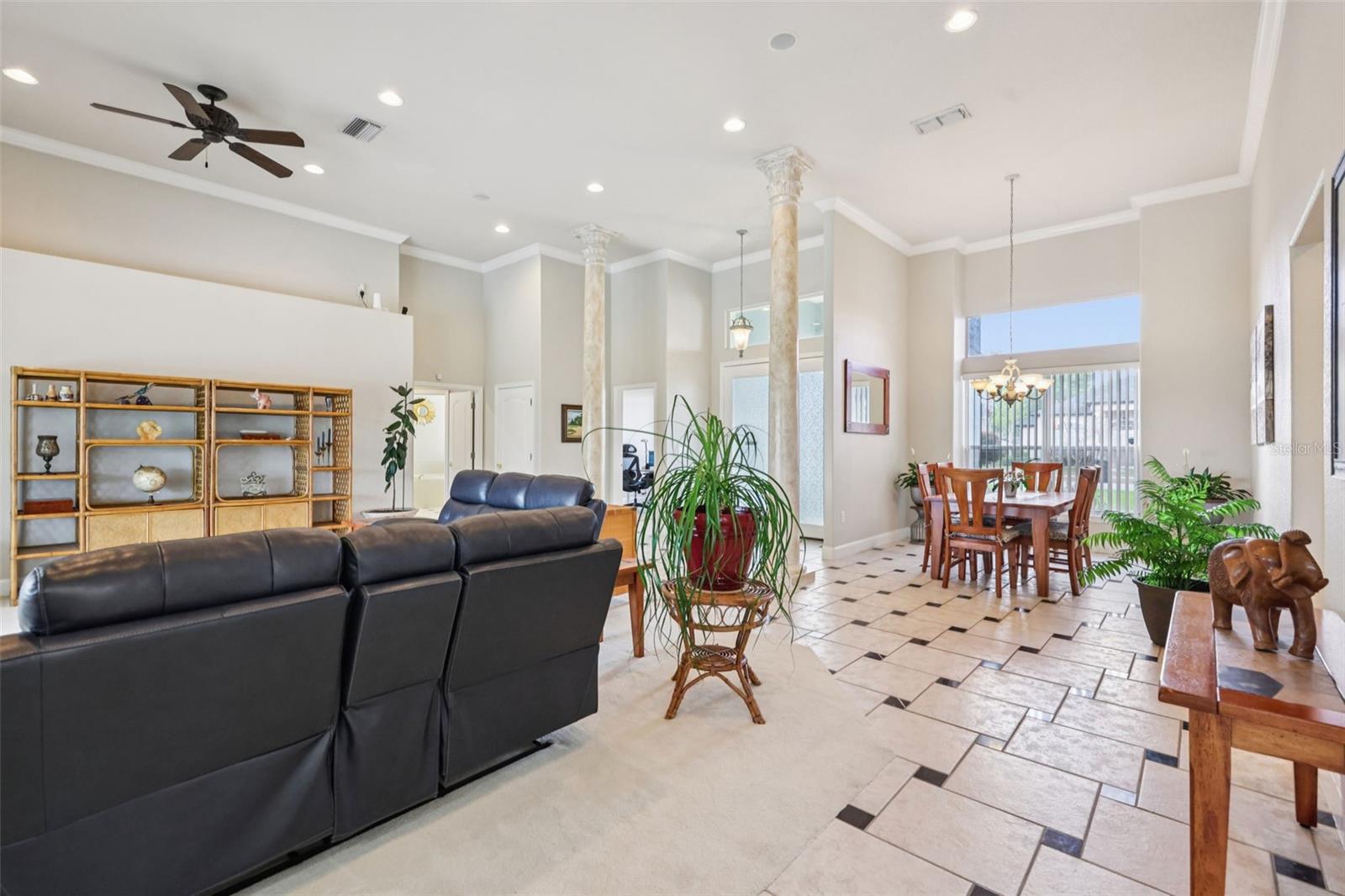 Image 9 of 73 For 20421 Netherland Street