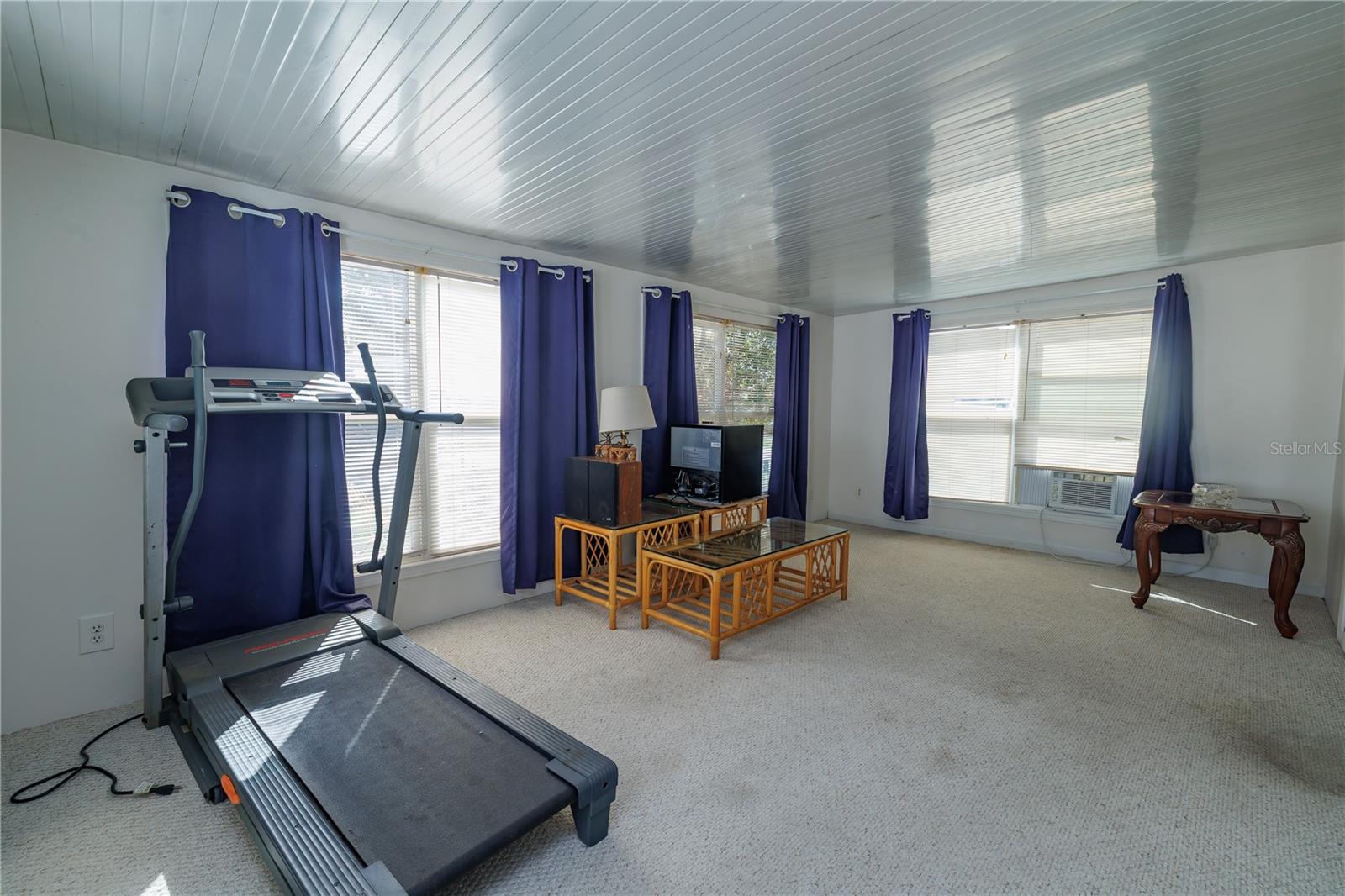 Image 12 of 31 For 412 Osprey Drive