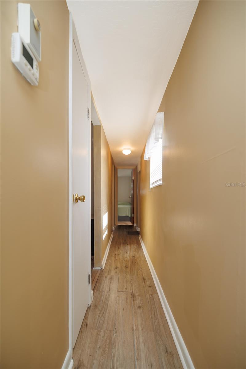 Image 16 of 31 For 412 Osprey Drive