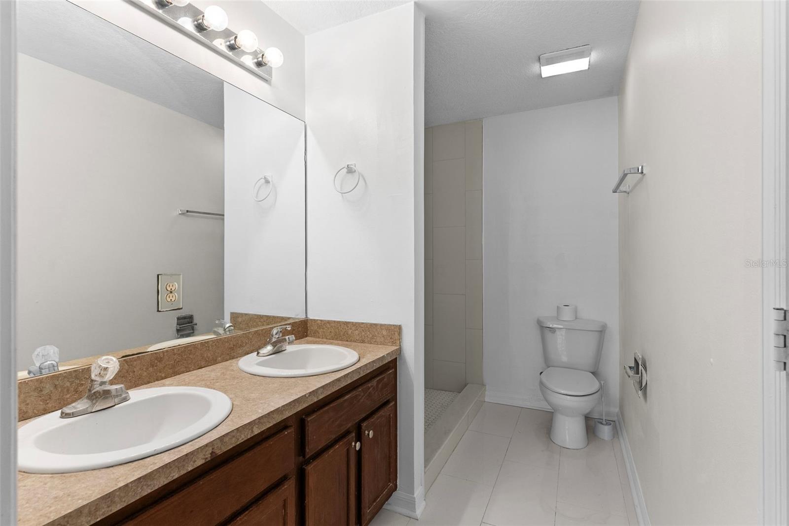 Image 20 of 46 For 16727 91st Street