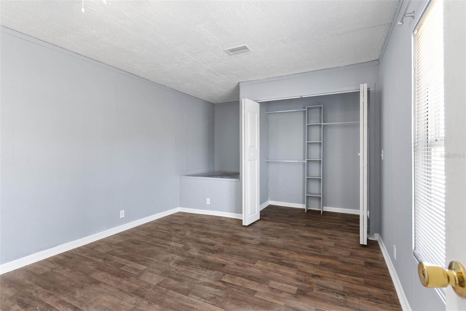 Image 30 of 46 For 16727 91st Street