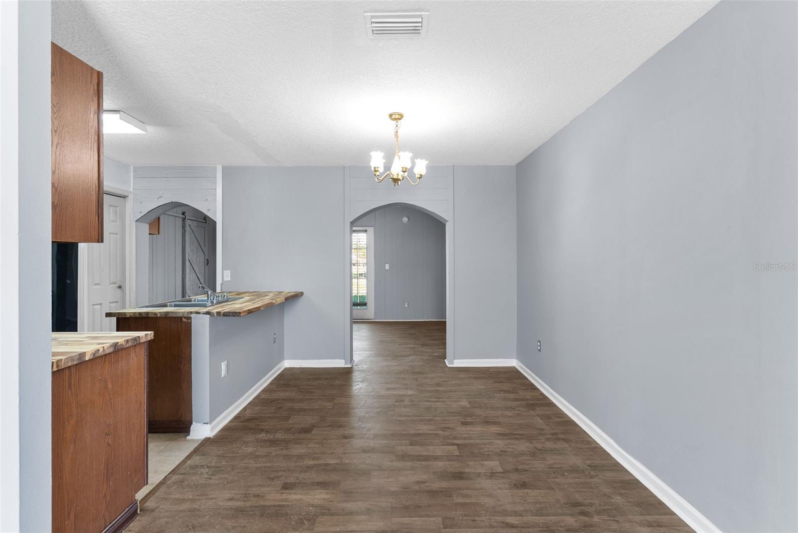 Image 8 of 46 For 16727 91st Street