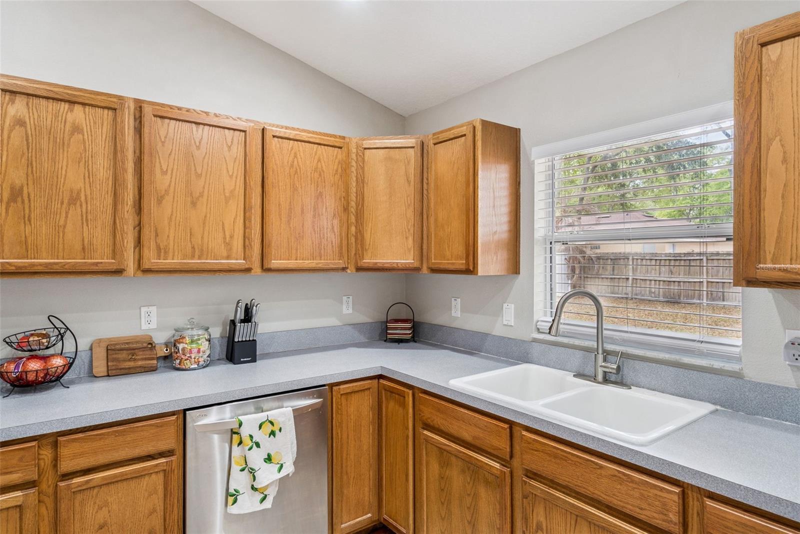 Image 10 of 24 For 165 Quail Oaks Circle