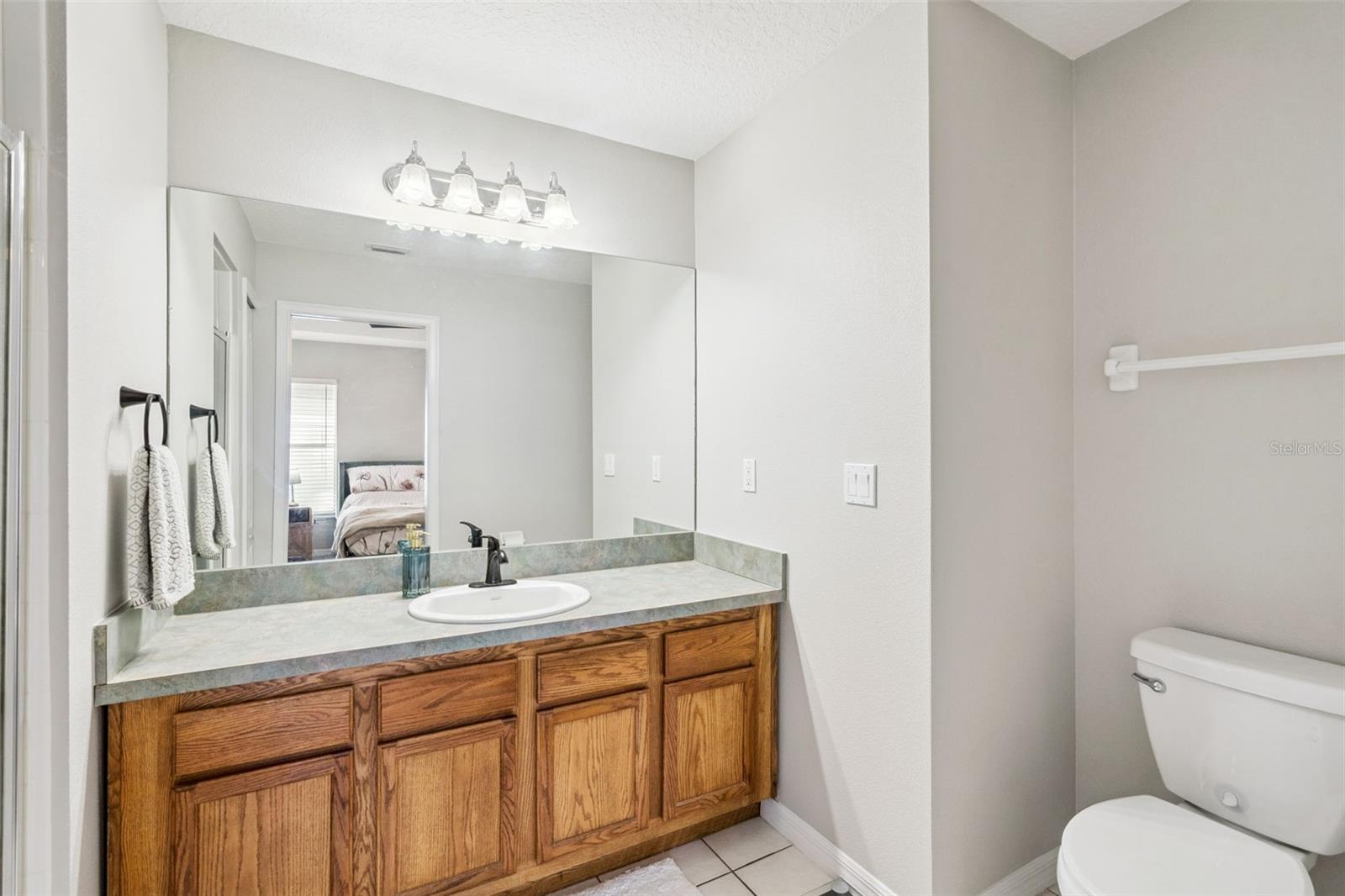 Image 16 of 24 For 165 Quail Oaks Circle