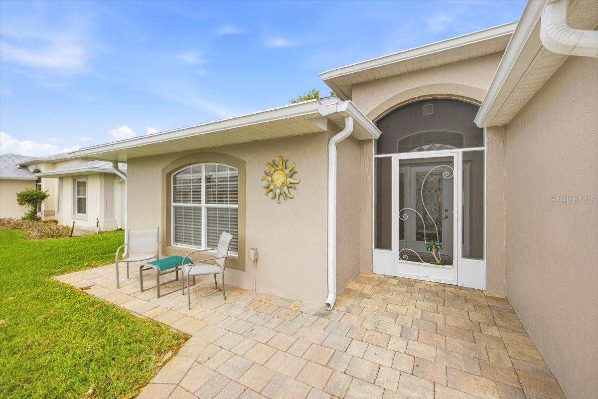 Image 2 of 43 For 601 Sweetwater Way