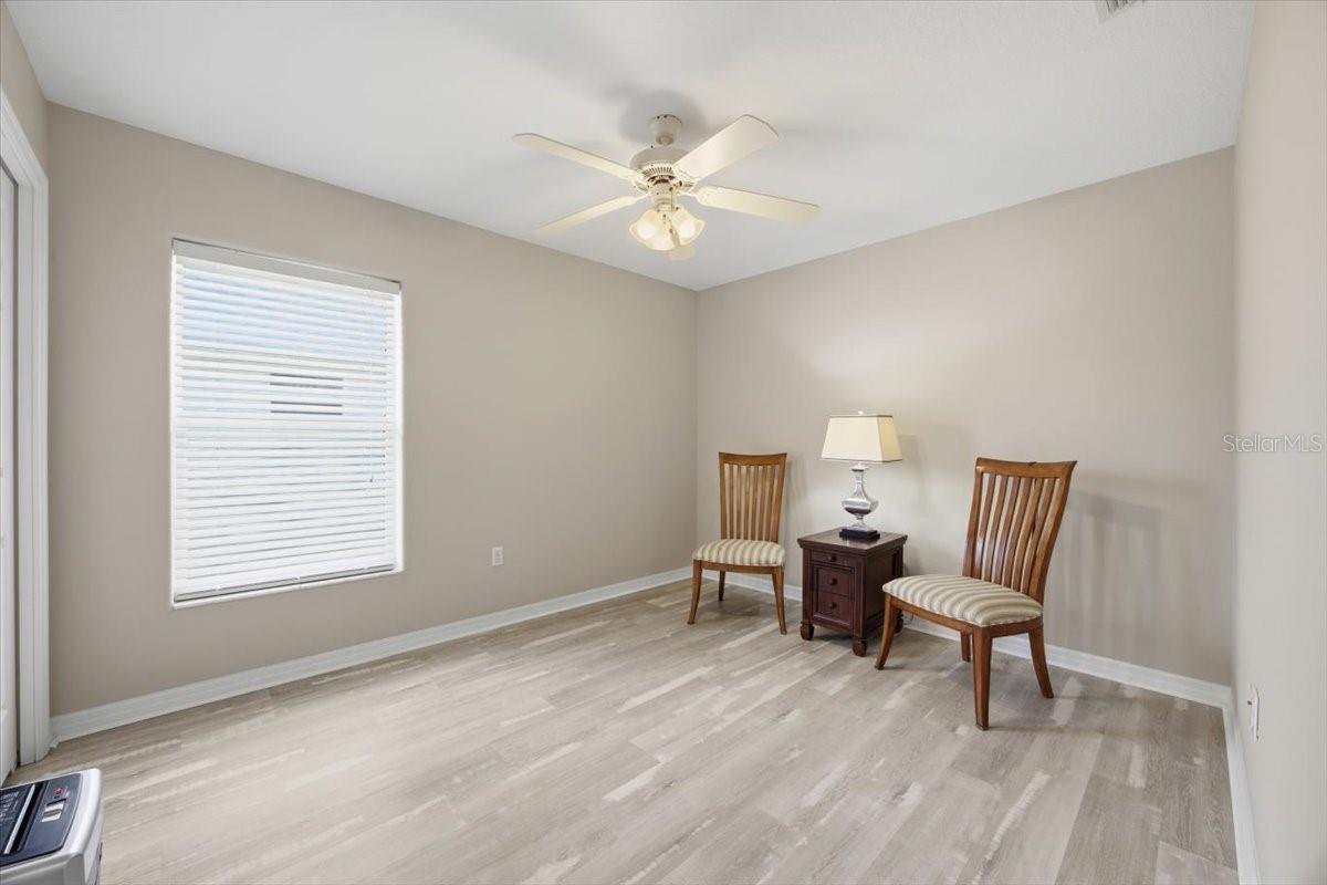 Image 20 of 43 For 601 Sweetwater Way