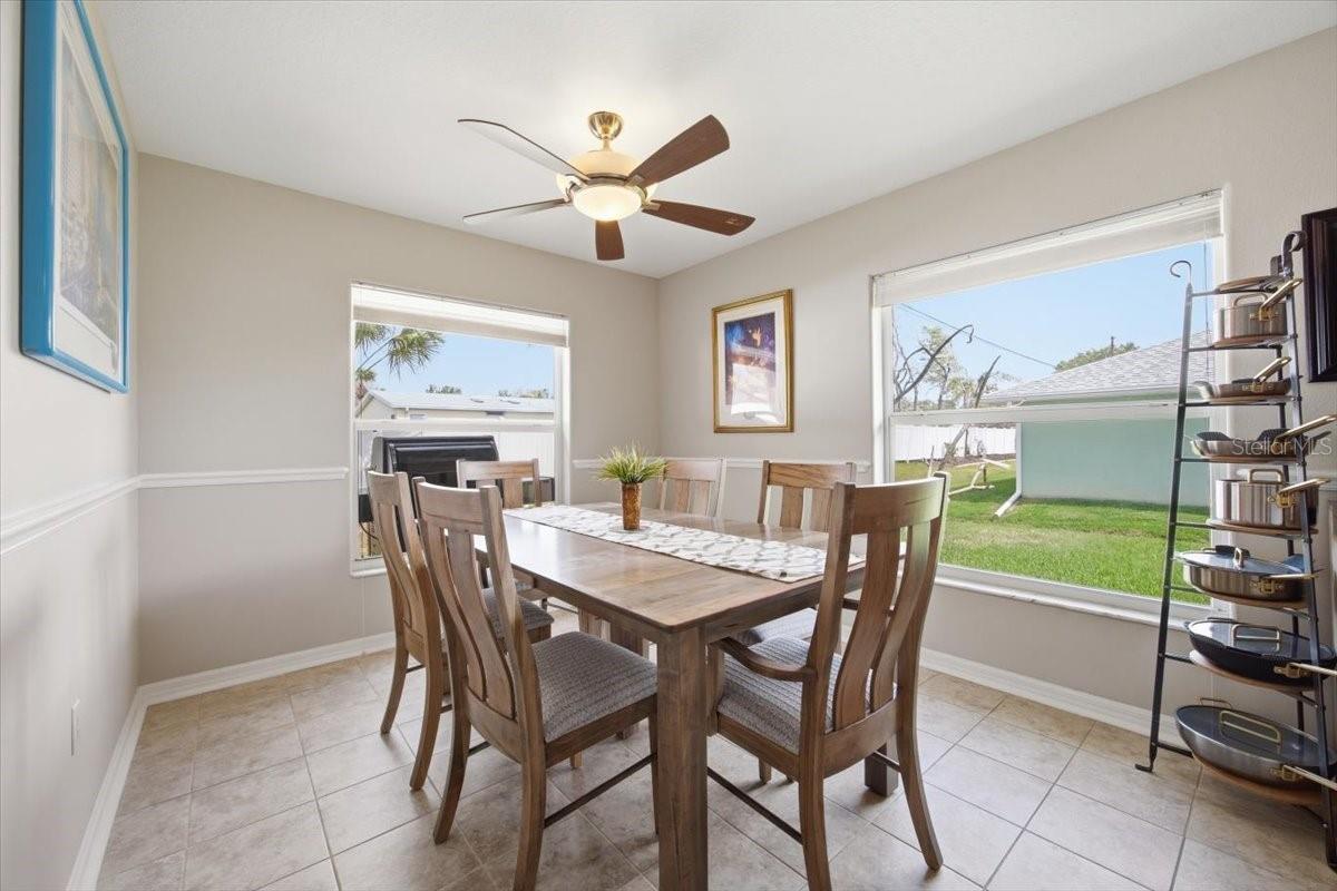 Image 7 of 43 For 601 Sweetwater Way