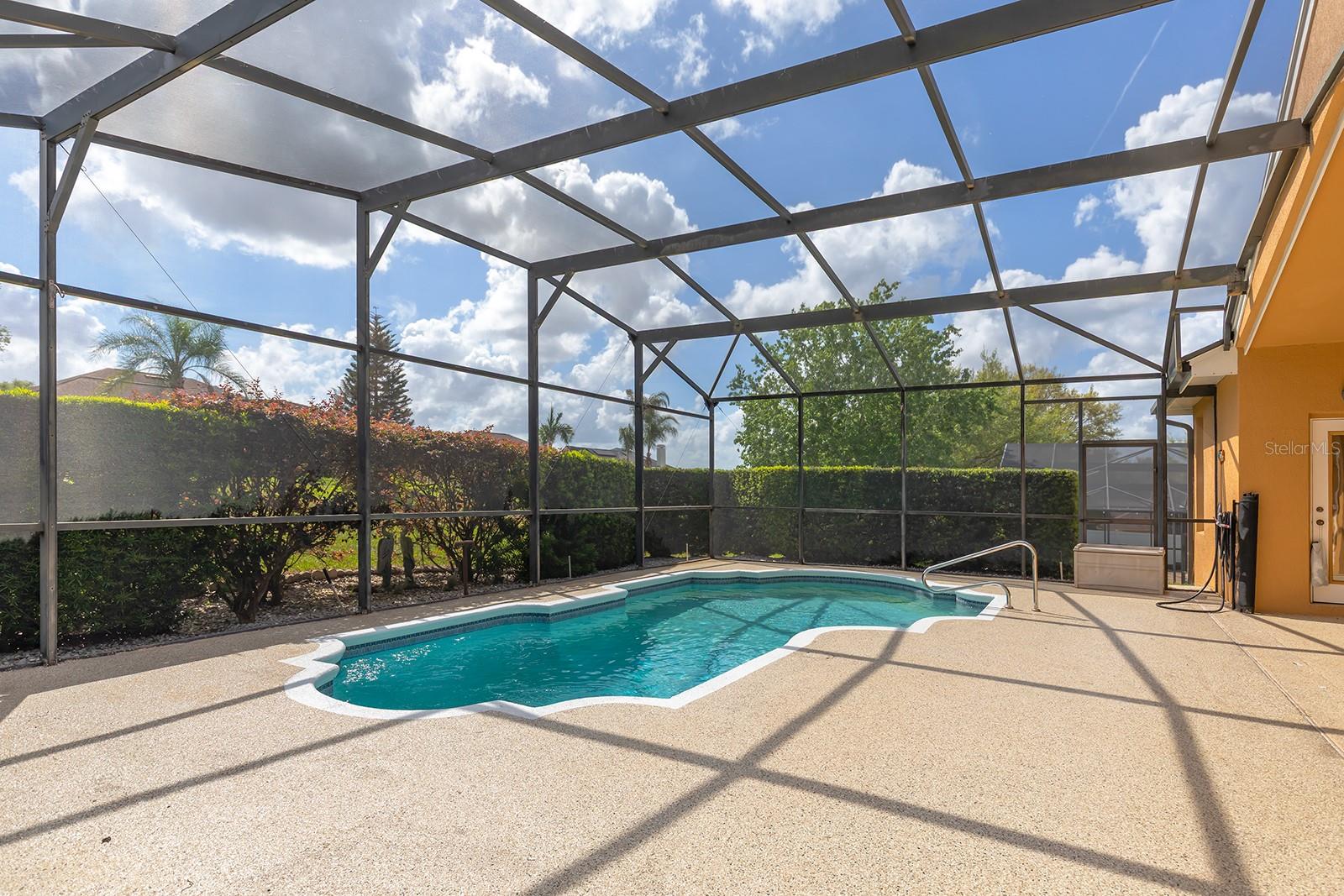 Image 26 of 31 For 13409 Via Roma Circle