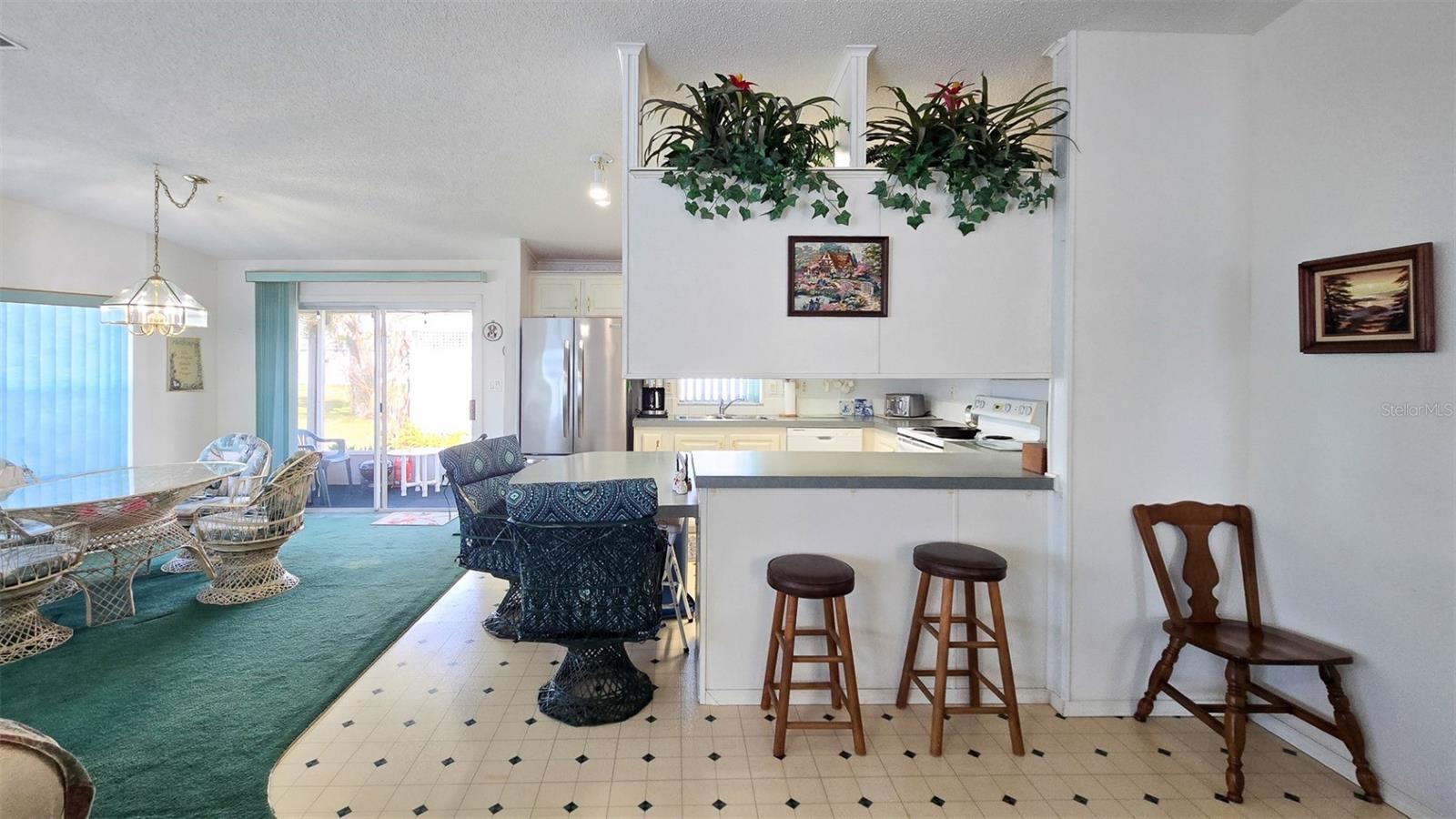 Image 14 of 32 For 306 Buttonwood Court