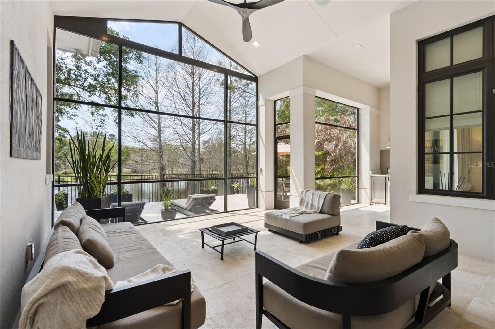 Image 21 of 54 For 10228 Kensington Shore Drive