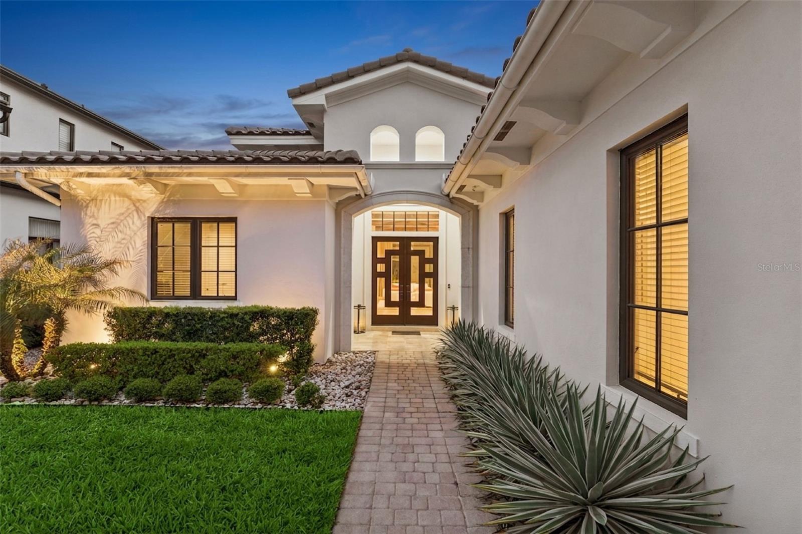 Image 7 of 54 For 10228 Kensington Shore Drive